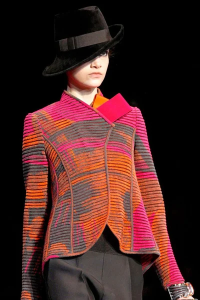 Look 65